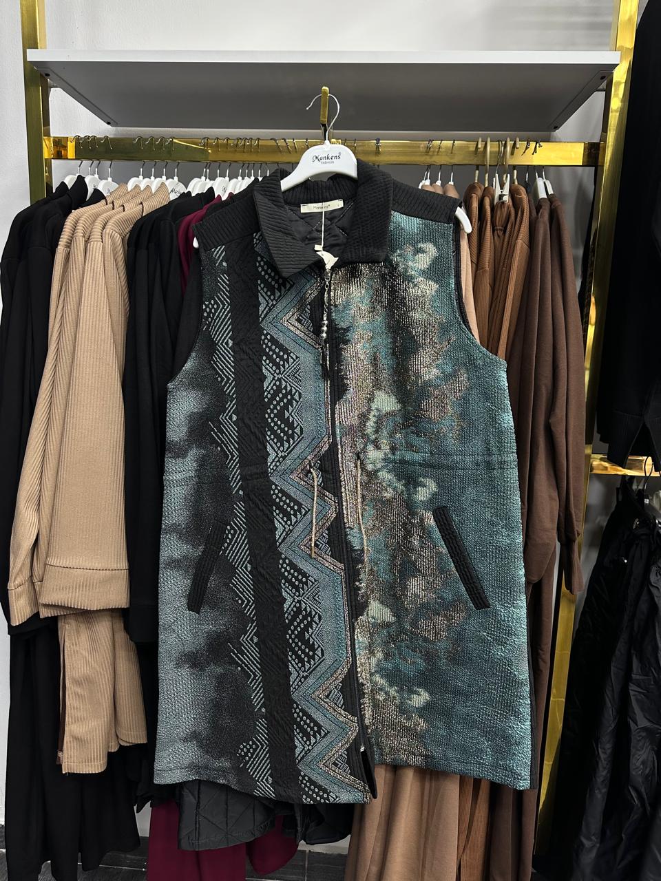 sleeveless plus size vest