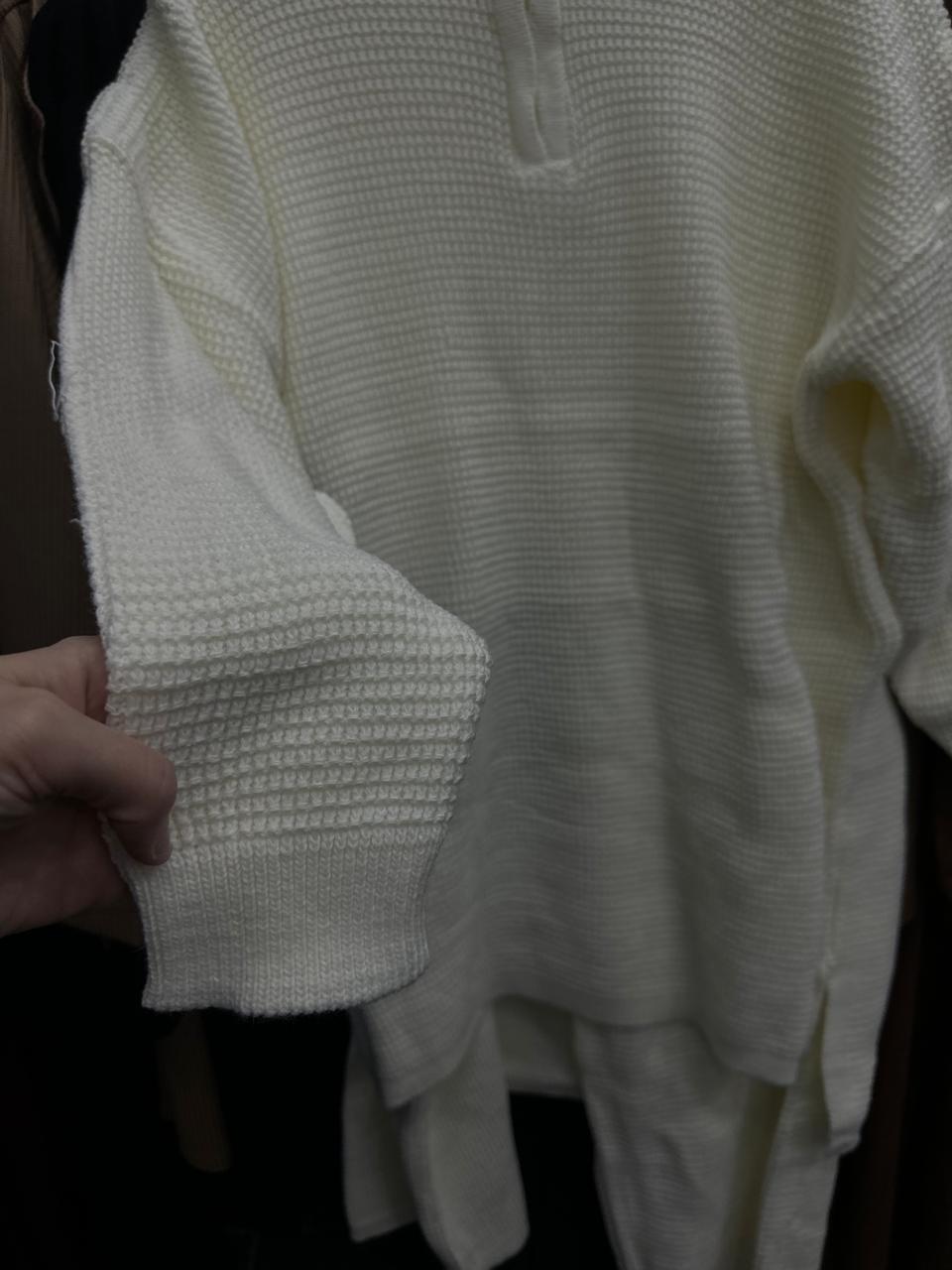 offwhite wool set